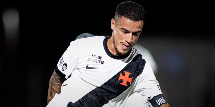 Coutinho durante jogo entre Mirassol e Vasco