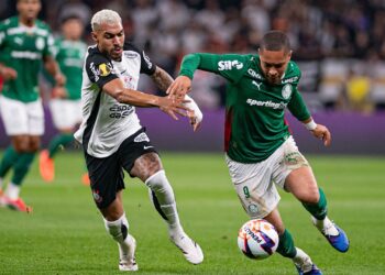 Palmeiras vence Corinthians em Itaquera e provoca rival após garantir vaga no Paulista