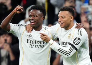 Mbappé cobra punição severa após racismo contra Vinícius Júnior em Lisboa durante a Champions League
