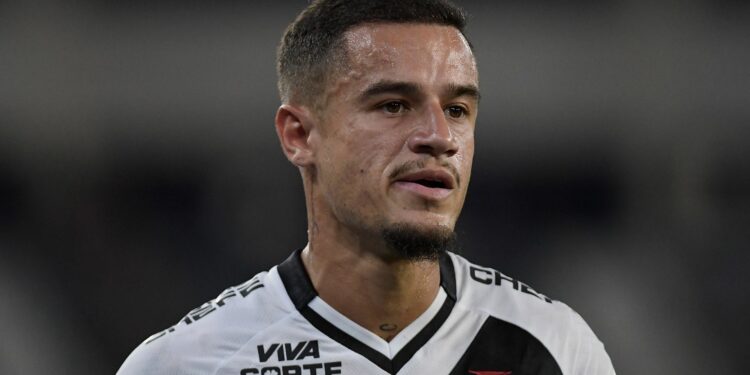 Coutinho comunicou ao presidente Pedrinho que deseja deixar o Vasco