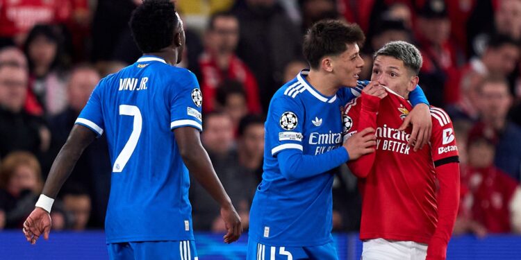 Vini Jr. cobrou atitude da Uefa após insultos em jogo da Champions League