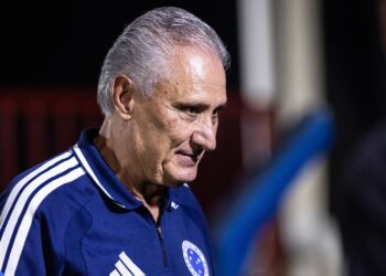 Tite mais derrotas do que vitórias em 2026 sob o comando do Cruzeiro