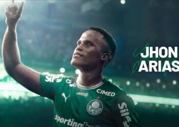 Jhon Arias foi anunciado oficialmente como reforço do Palmeiras