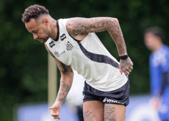 Neymar não foi relacionado para a partida entre Santos e Noroeste