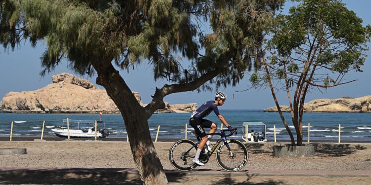 Pedalar é um dos exercícios aeróbicos que podem ajudar na luta contra a depressão