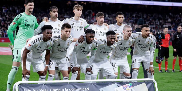 Ex-treinador revelou que o jovem Arda Guler sofre bullying no vestiário do Real Madrid