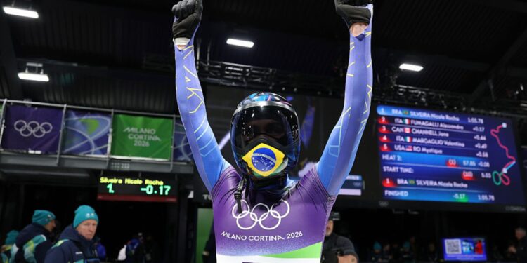 Nicole Silveira terminou o primeiro dia do skeleton na 12ª posição
