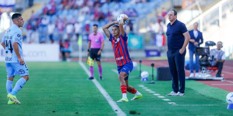 Rogério Ceni não aprovou a atuação do Bahia diante do O'Higgins