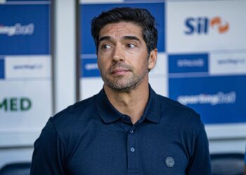 Abel Ferreira tem o quinto trabalho mais longevo da história do futebol brasileiro