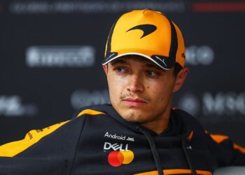 Lando Norris polemizou sobre a decisão do título de 2021, entre Hamilton e Verstappen