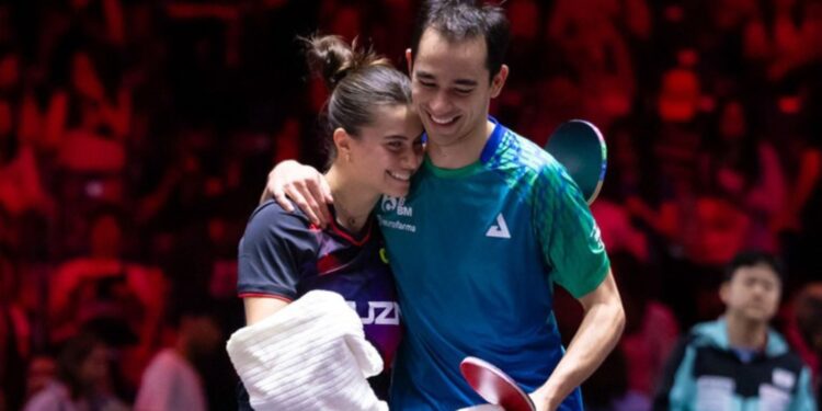 Hugo Calderano valorizou o título ao lado de Bruna Takahashi