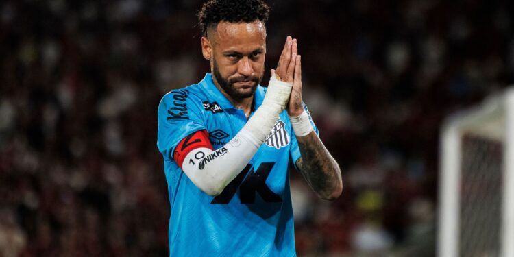 Neymar revela que pode parar de jogar precocemente e preocupa torcida do Santos