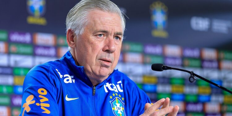 Carlo Ancelotti prepara anúncio de nomes para enfrentar França e Croácia em março