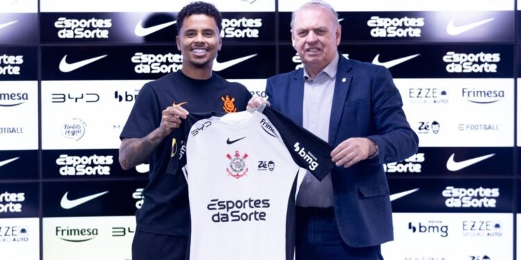 Allan foi apresentado oficialmente nesta terça-feira no Corinthians