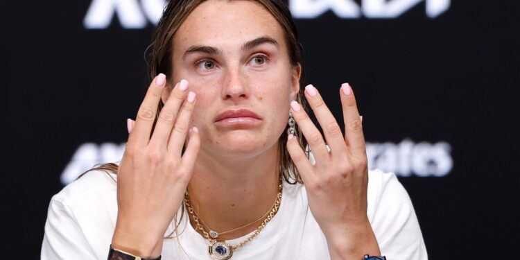 Desistência de Aryna Sabalenka em Doha surpreende e gera especulações