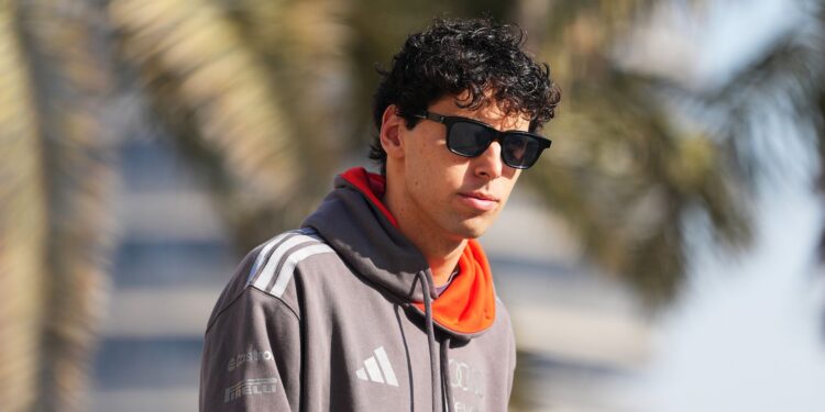 Gabriel Bortoleto caiu nas graças de Bernie Ecclestone