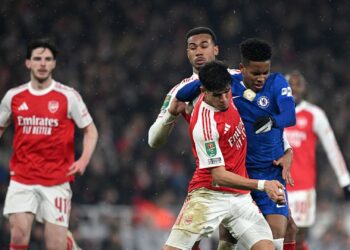 Lance do jogo entre Arsenal e Chelsea