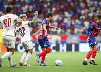 Lance do jogo entre Bahia e Fluminense