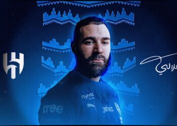 Benzema é anunciado pelo Al-Hilal