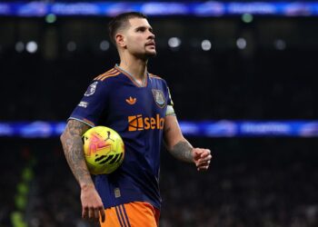 Bruno Guimarães durante partida do Newcastle