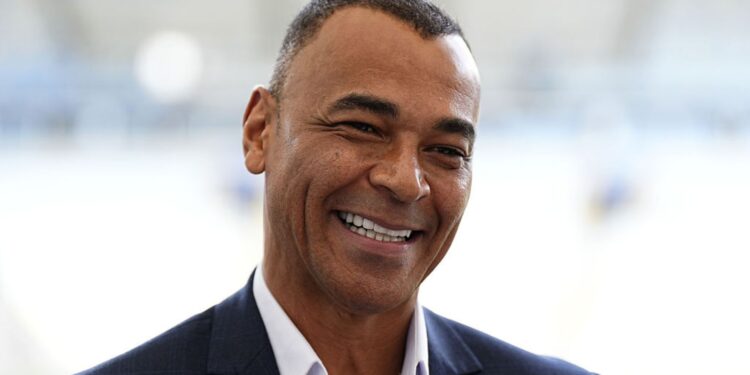 Cafu durante evento no Maracanã