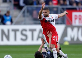 Corinthians negocia com Zakaria Labyad