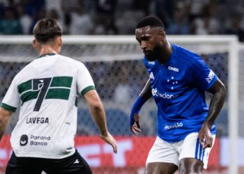 Lance do jogo entre Cruzeiro e Coritiba