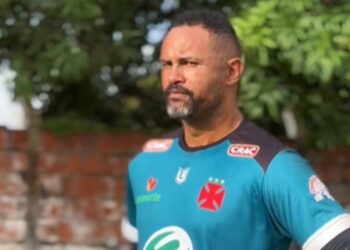 Goleiro Bruno durante treino