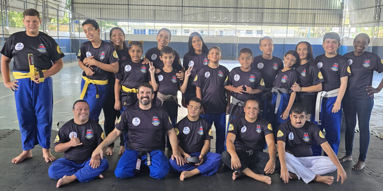 Programa oferece aulas de jiu-jitsu a pessoas com deficiência - Foto: Divulgação