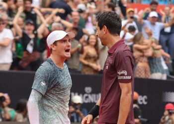 João Fonseca e Marcelo Melo em ação no Rio Open