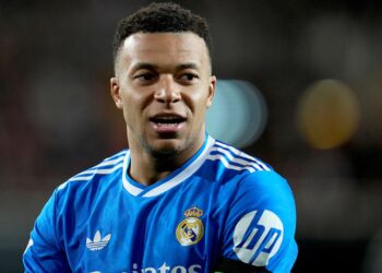 Mbappé durante jogo do Real Madrid