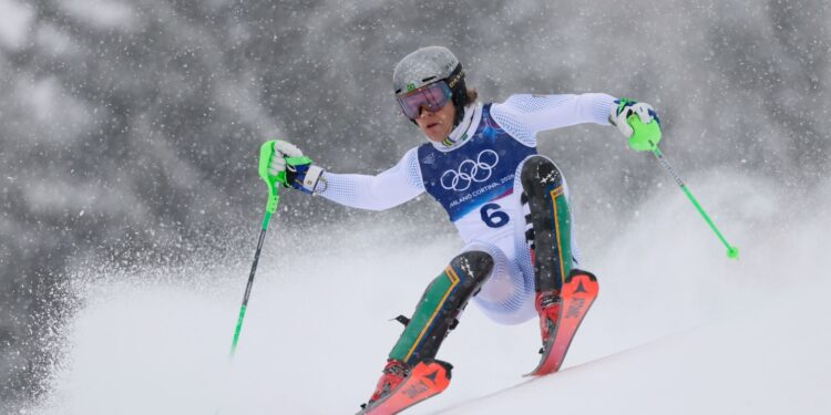 Lucas Braathen em ação na prova do Slalom