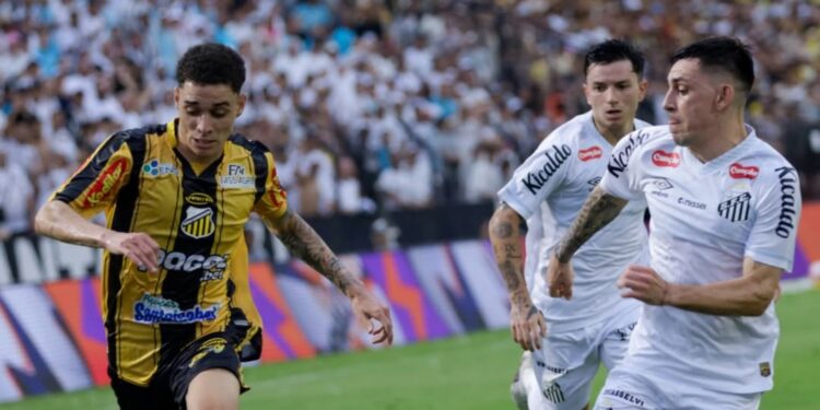 Santos e Novorizontino em ação no Paulistão
