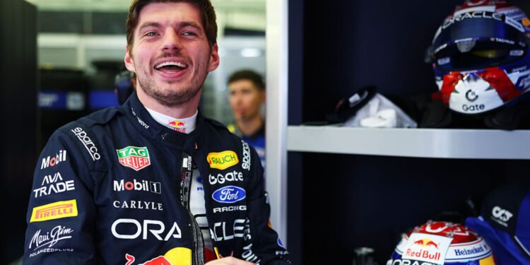 Max Verstappen durante pré-temporada da F1