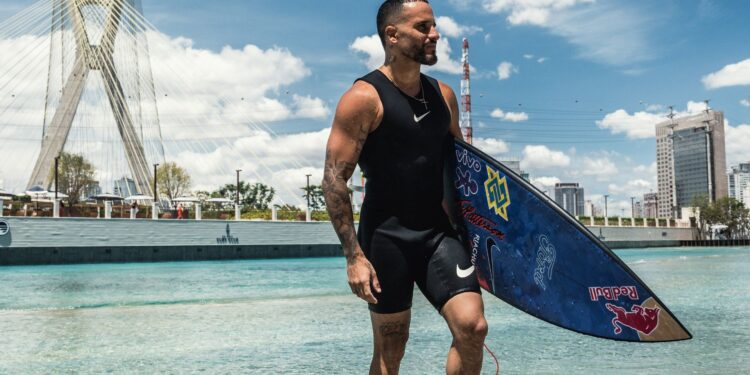 Ítalo Ferreira venceu a primeira edição do Medina Surf Fest