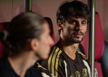 Rodrigo Caio deixa o cargo de auxiliar técnico do Flamengo nesta terça-feira