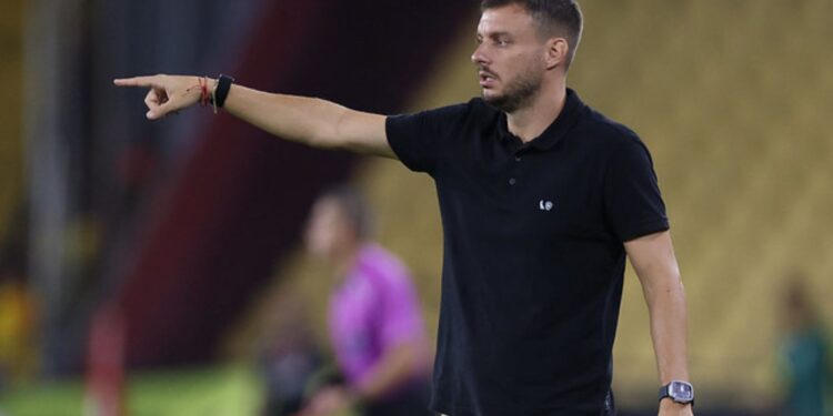 Martín Anselmi falou sobre o empate do Botafogo com o Barcelona de Guayaquil