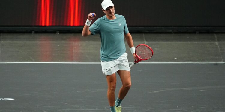 João Fonseca vence contra Raphael Collignon na primeira rodada de Indian Wells
