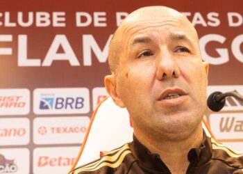 Leonardo Jardim foi apresentado como novo técnico do Flamengo