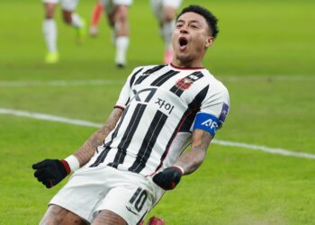 Lingard chega ao Parque São Jorge com experiência de Copa do Mundo e contrato até o fim da temporada