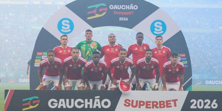 O Internacional precisa vencer o Grêmio por quatro gols de diferença para ser campeão