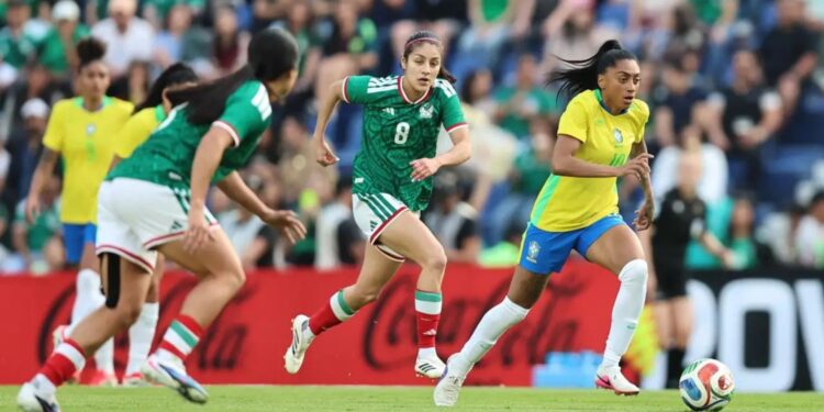 Seleção Feminina para no sistema defensivo do México e encerra amistosos com resultado negativo