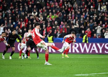 Kai Havertz marcou o gol de empate do Arsenal contra o Bayer Leverkusen