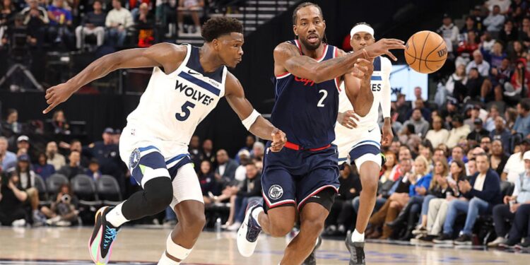 Kawhi Leonard comandou a vitória dos Clippers sobre os Timberwolves