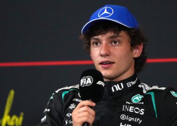 Kimi Antonelli conquistou a pole position para o GP da China de F1