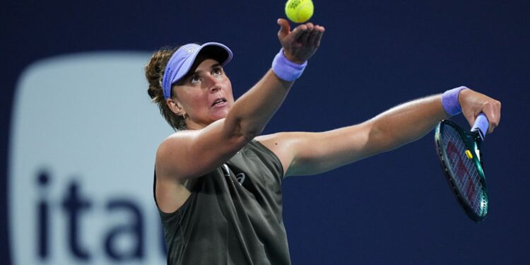 Bia Haddad foi eliminada na primeira rodada do WTA 1000 de Miami