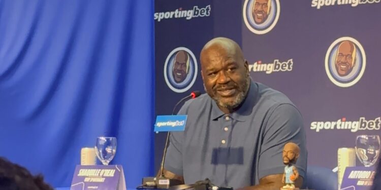 Shaquille O'Neal concedeu entrevista coletiva em São Paulo e falou sobre sua visita ao Brasil
