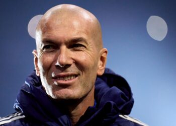 Zidane deve assumir o comando da seleção francesa após a Copa do Mundo de 2026