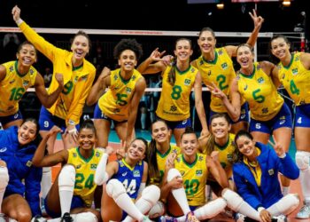 Carol Gattaz fez parte do grupo que conquistou a medalha de prata no mundial de 2022