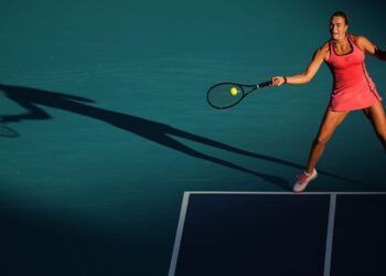 Sabalenka superou a chinesa Qinwen Zheng e avançou no Miami Open